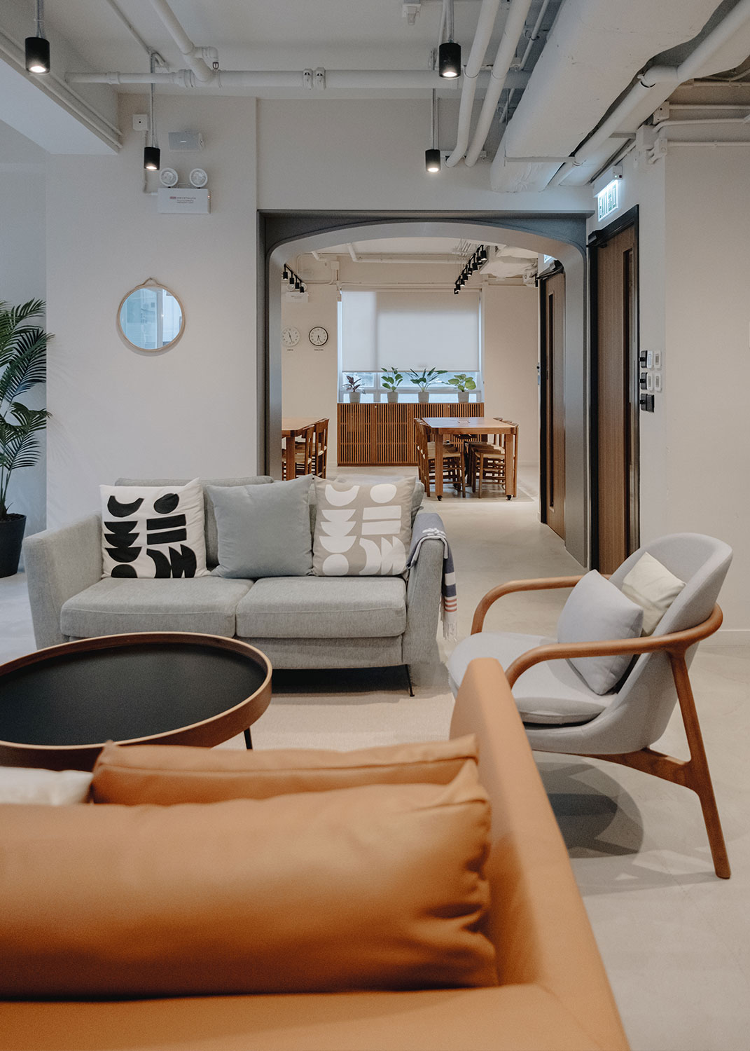 Weave Suites, Hong Kong - Faraway Getaway